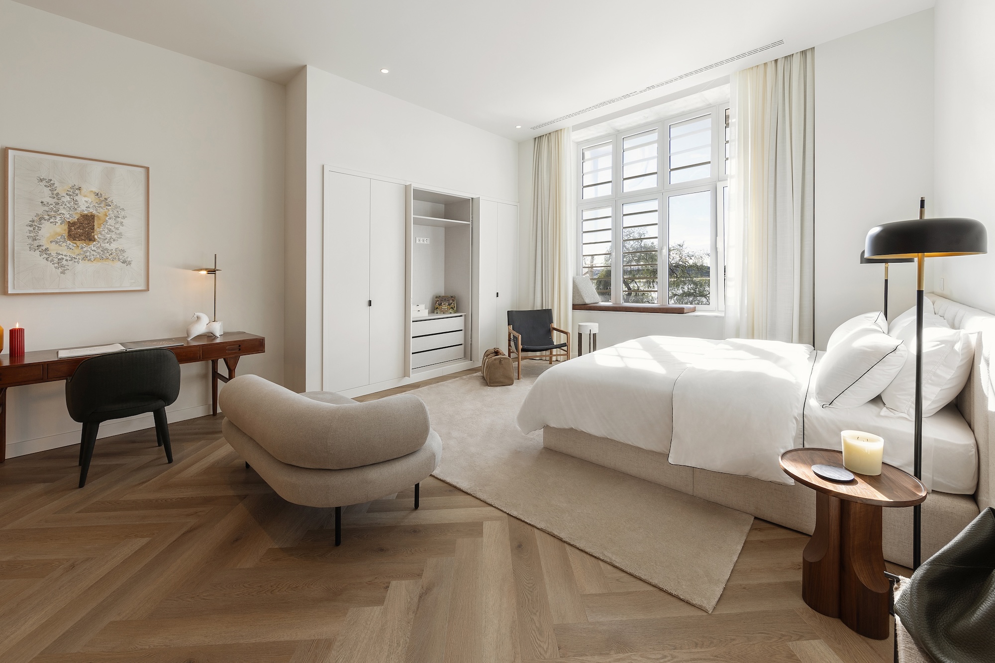 00023Staging-Factory-Upon-Mundet-Seixal