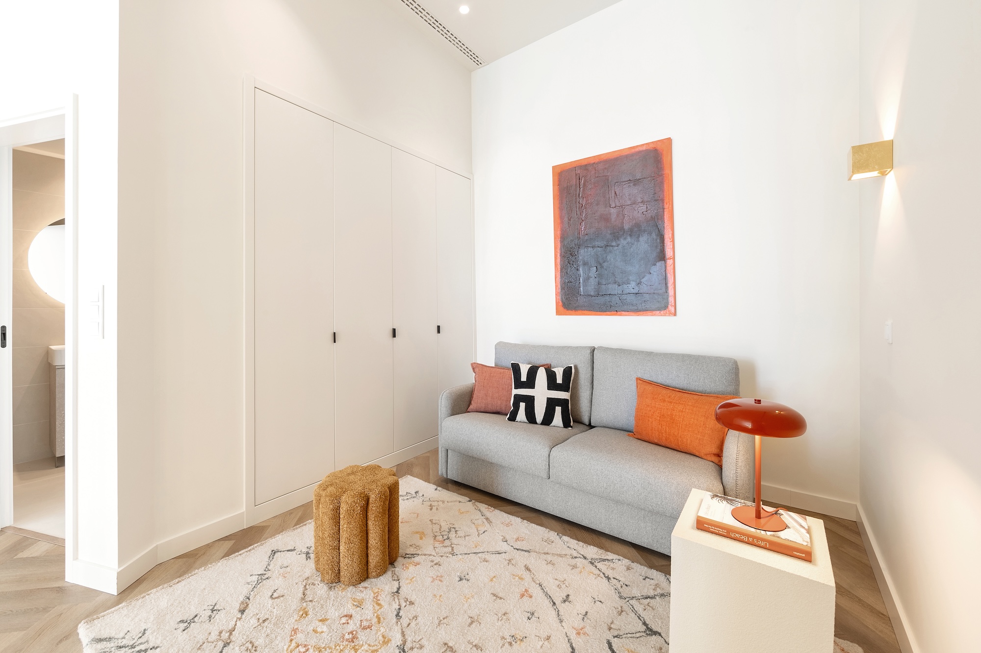 00024Staging-Factory-Upon-Mundet-Seixal