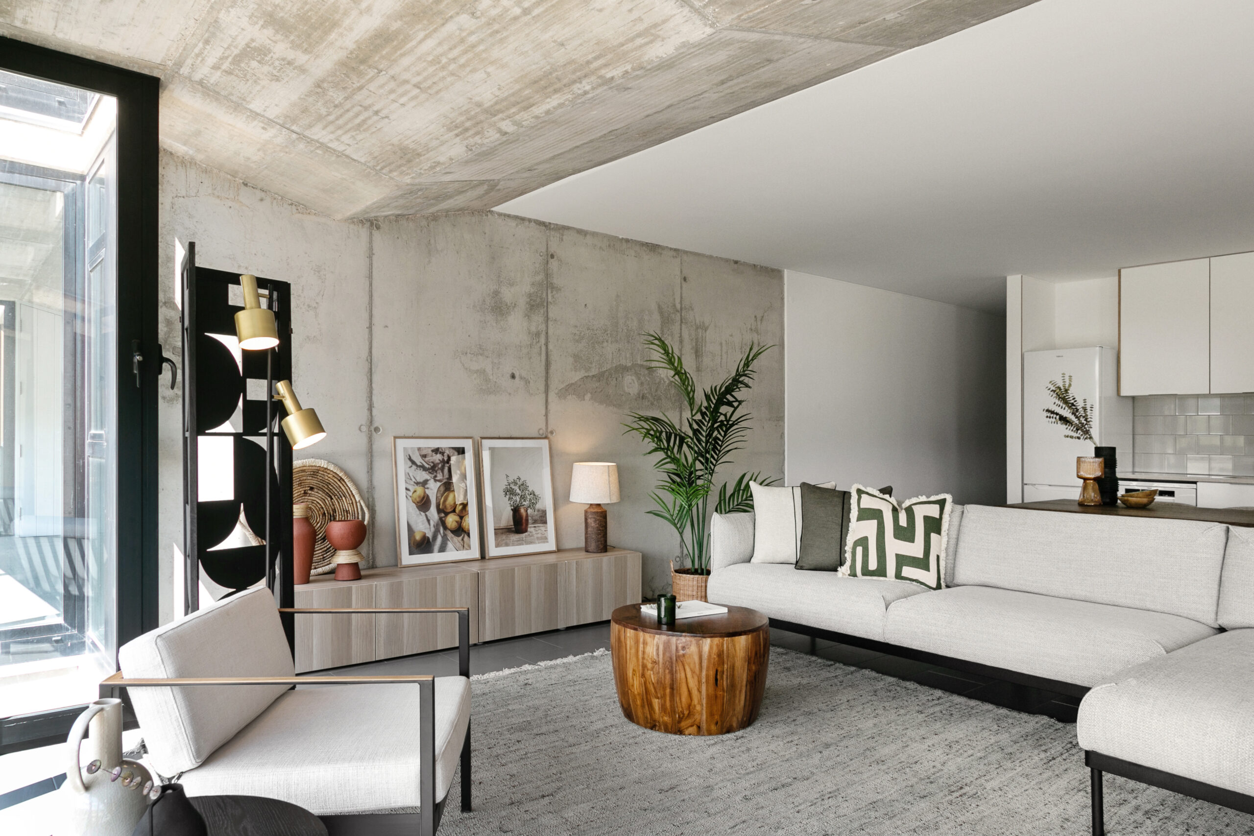 4STAGING_FACTORY_Silves_Five_Bridges_LT21