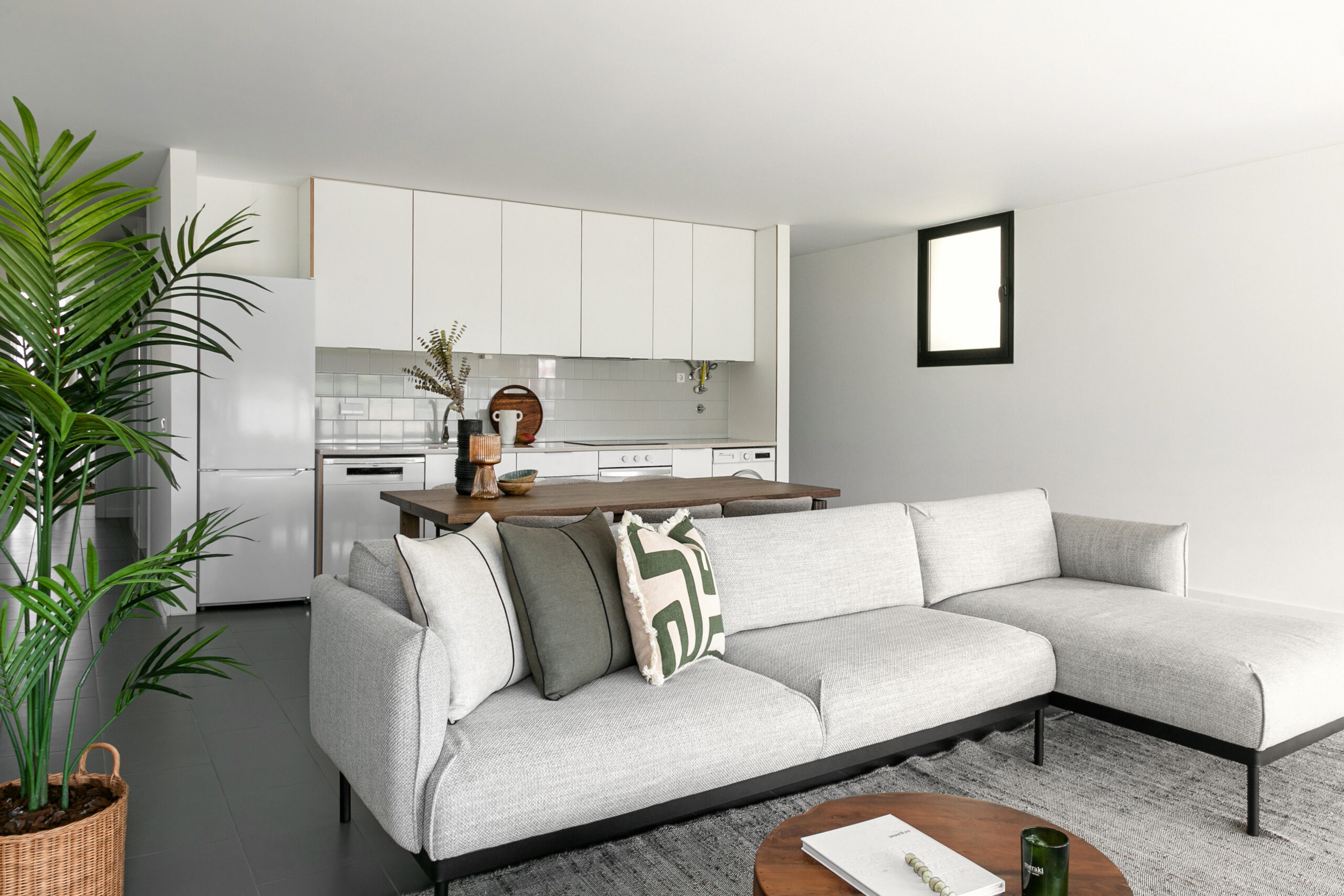 5STAGING_FACTORY_Silves_Five_Bridges_LT21