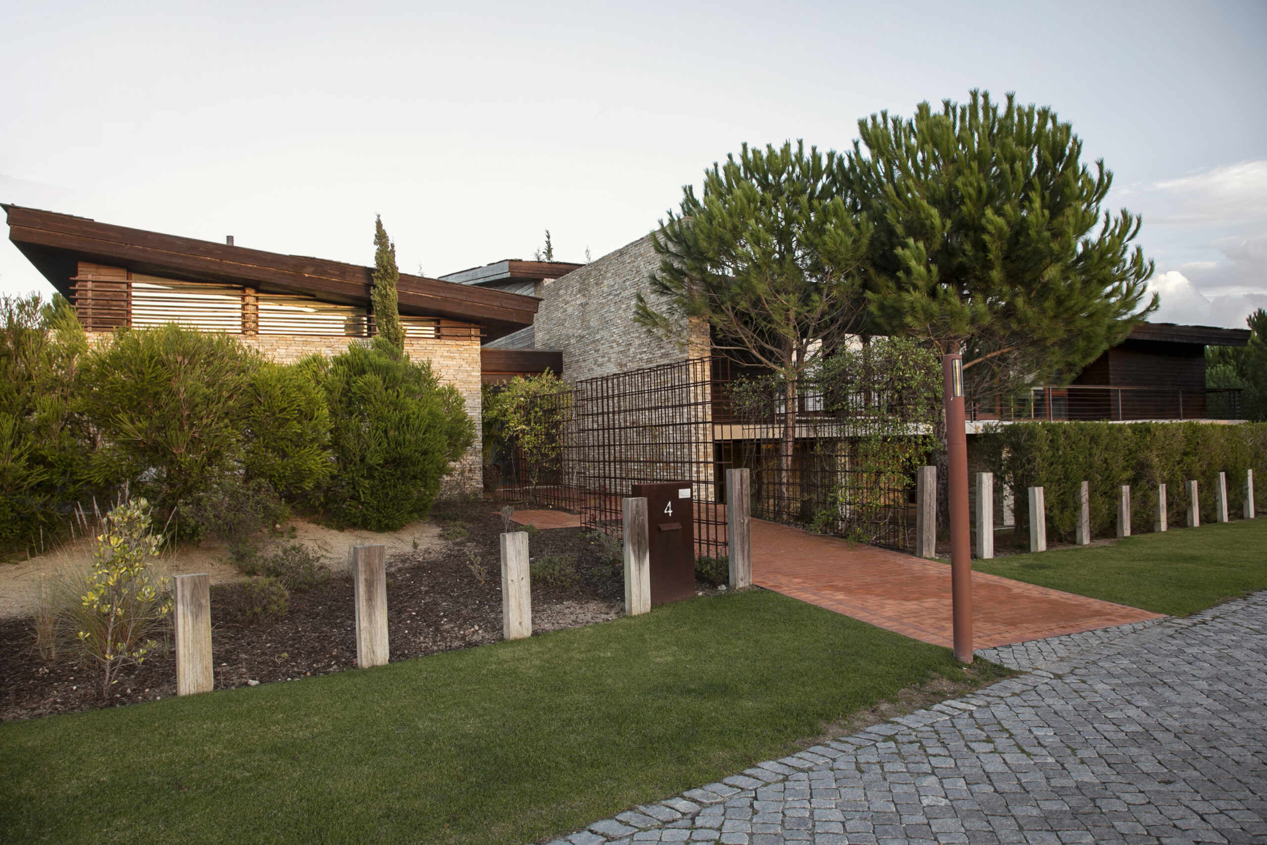 65_TroiaResort_Home_Staging_Factory